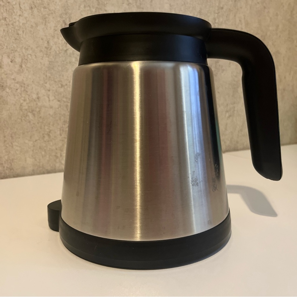 Keurig 2.0 Stainless Steel Carafe Thermal Coffee Pot Silver Black Lid and Handle
